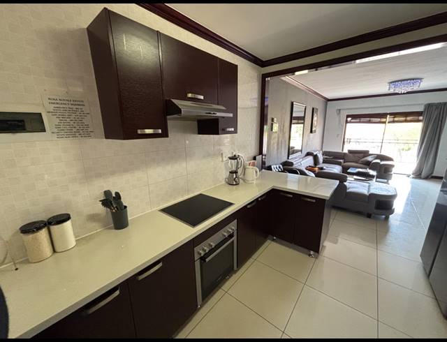 2 BEDROOM APARTMENT FOR SALE IN SUMMERSET